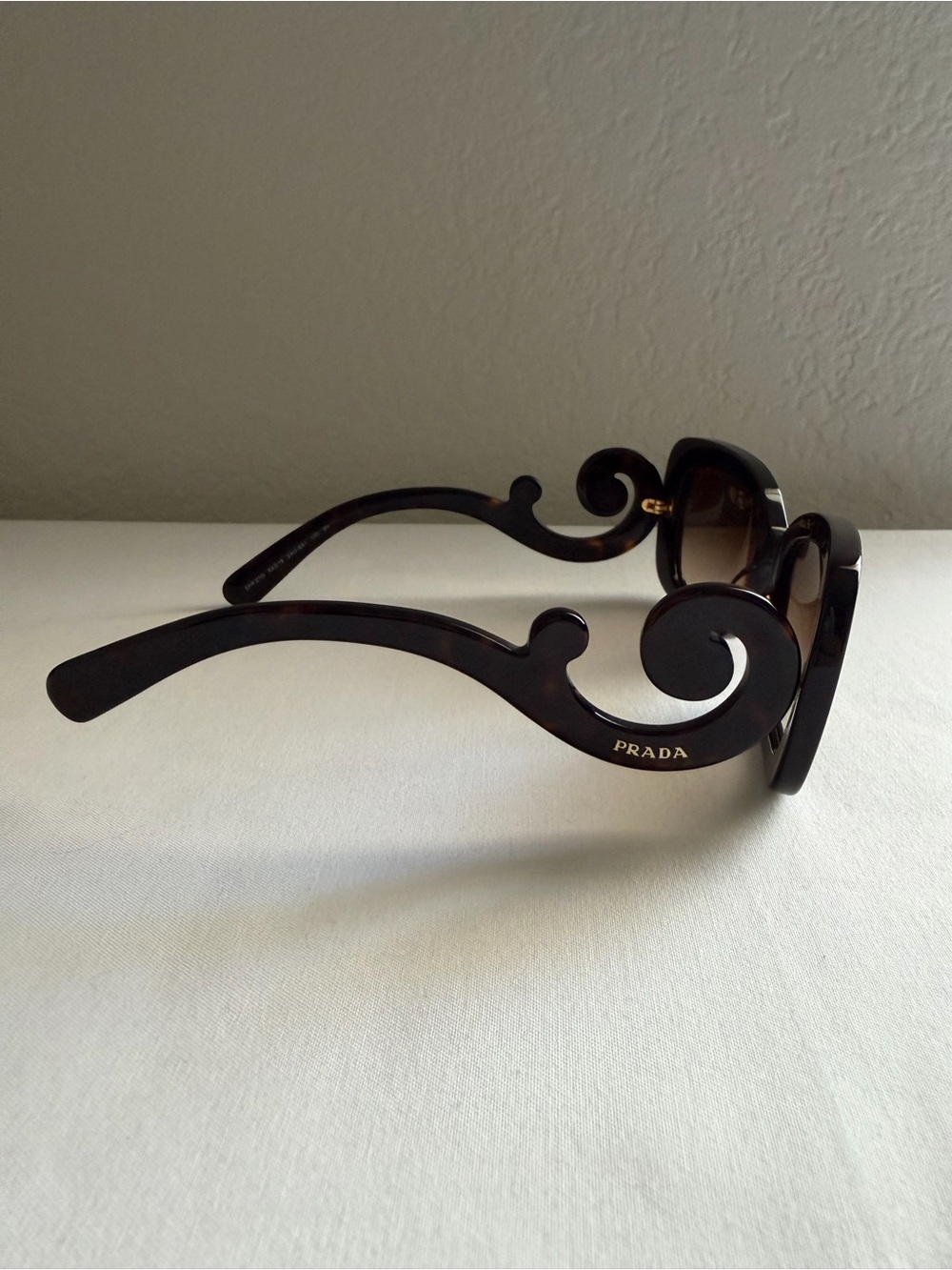 Prada Black Women’s Sunglasses - Picture 4 of 13